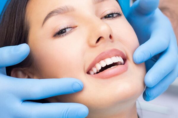 Why You Should Choose A Cosmetic Dentist From Newcastle Over A Regular One