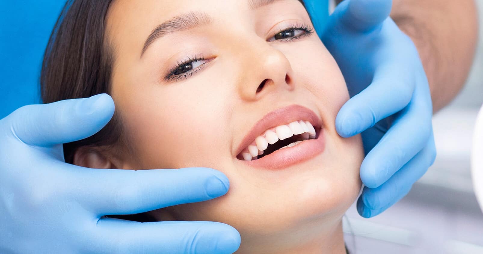 cosmetic dentist from Newcastle